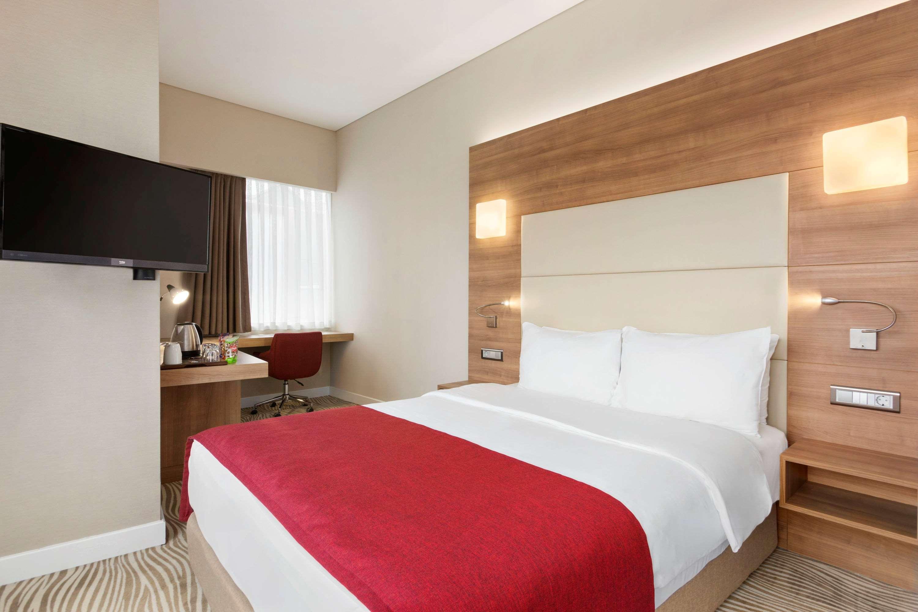 รามาดา อองคอร์ บาย วินด์แฮม อิสตันบูล คาร์ทัล Hotel ภายนอก รูปภาพ