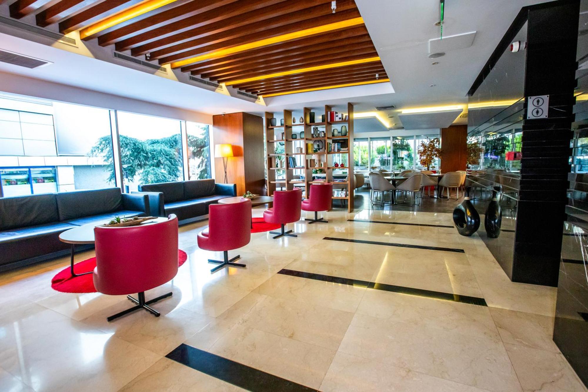 รามาดา อองคอร์ บาย วินด์แฮม อิสตันบูล คาร์ทัล Hotel ภายนอก รูปภาพ