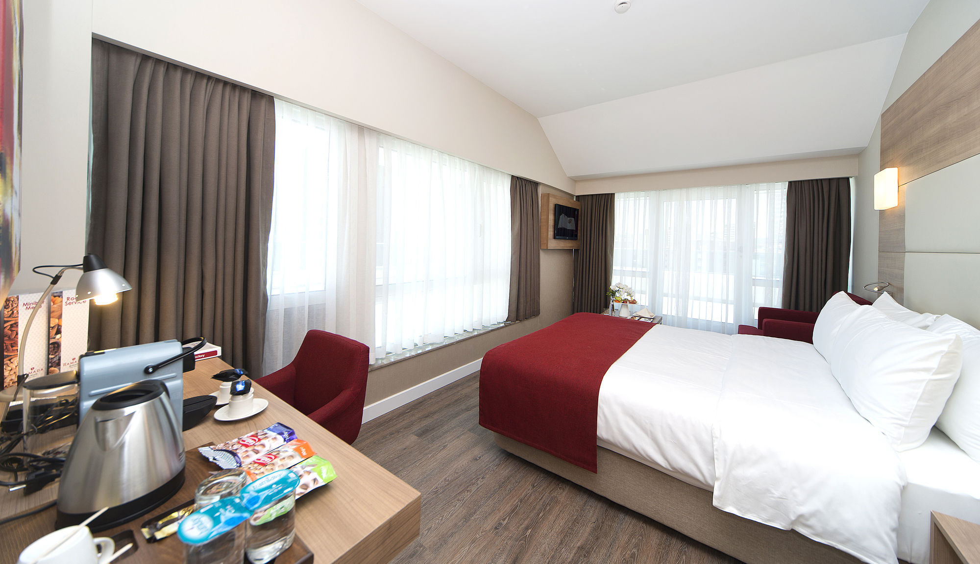 รามาดา อองคอร์ บาย วินด์แฮม อิสตันบูล คาร์ทัล Hotel ภายนอก รูปภาพ