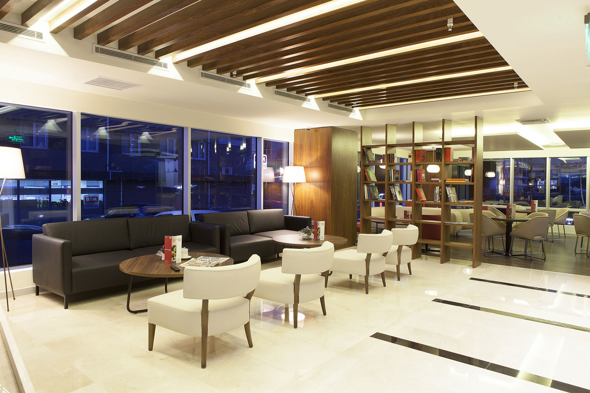รามาดา อองคอร์ บาย วินด์แฮม อิสตันบูล คาร์ทัล Hotel ภายนอก รูปภาพ