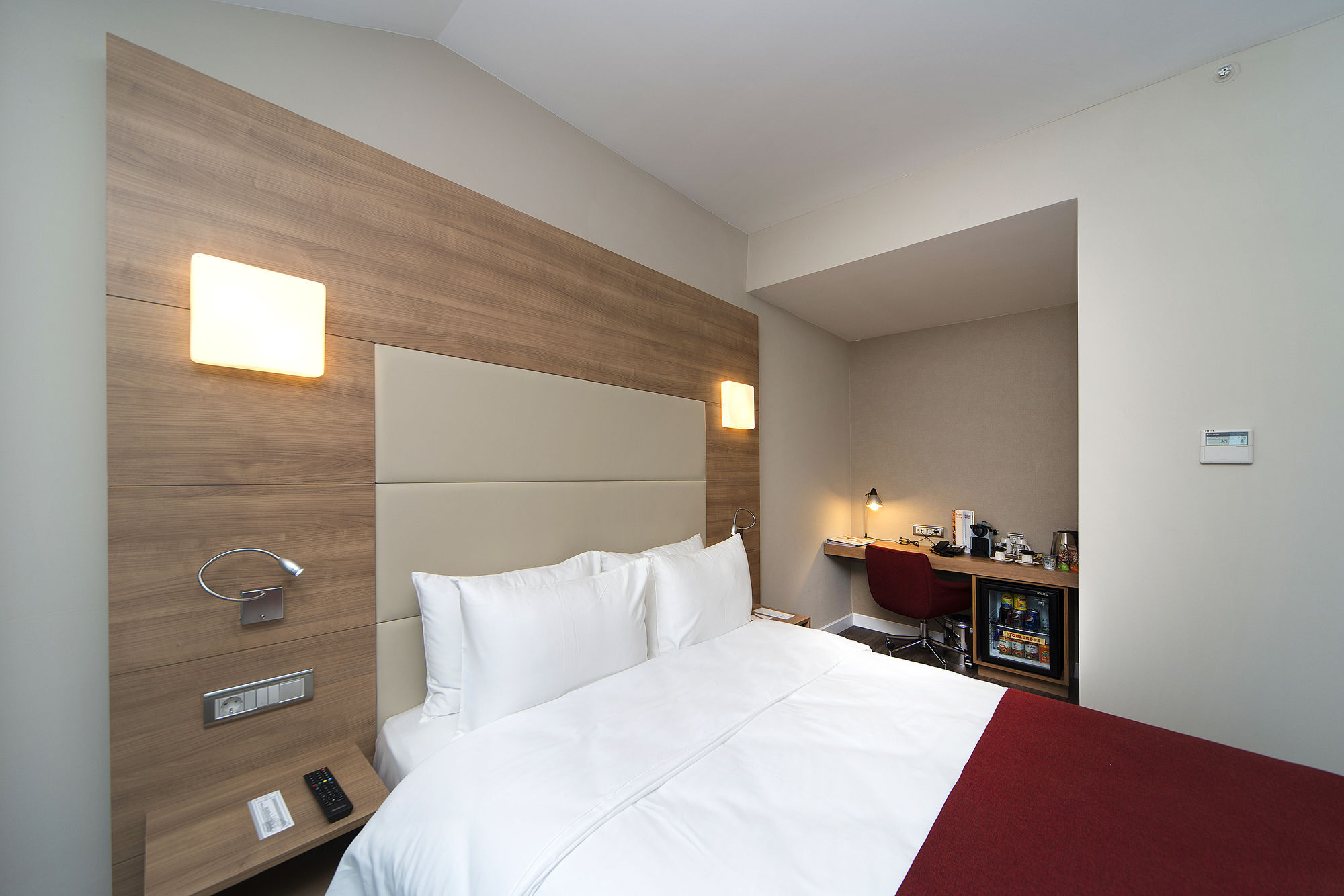 รามาดา อองคอร์ บาย วินด์แฮม อิสตันบูล คาร์ทัล Hotel ภายนอก รูปภาพ